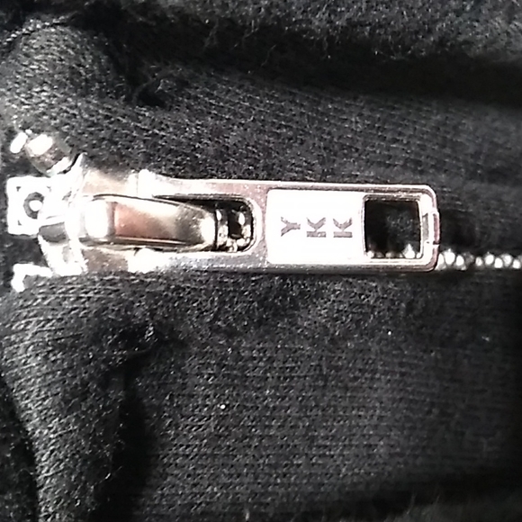 Maverick By Logan Paul Zip Up Hoodie Jacket Sz.S Can Fit Bigger - Picture 3 of 9